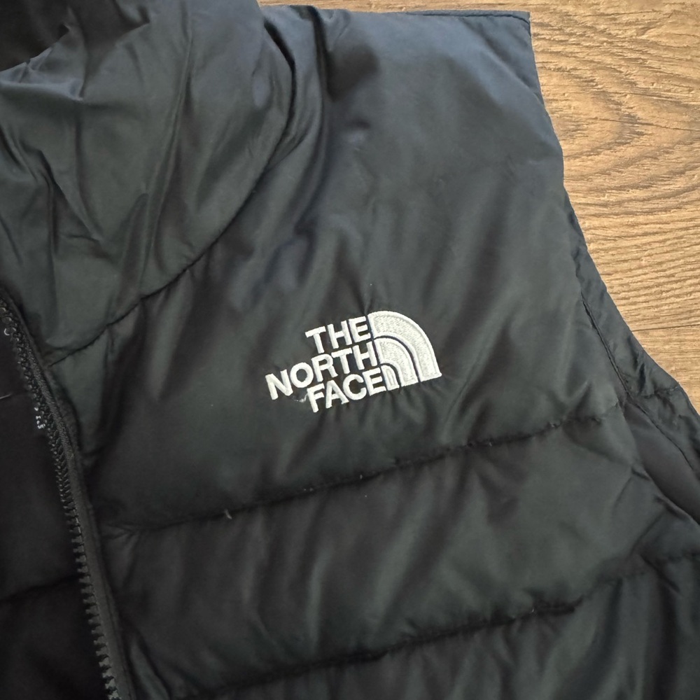 The North Face Charcoal Outerwear - Picture 3 of 4